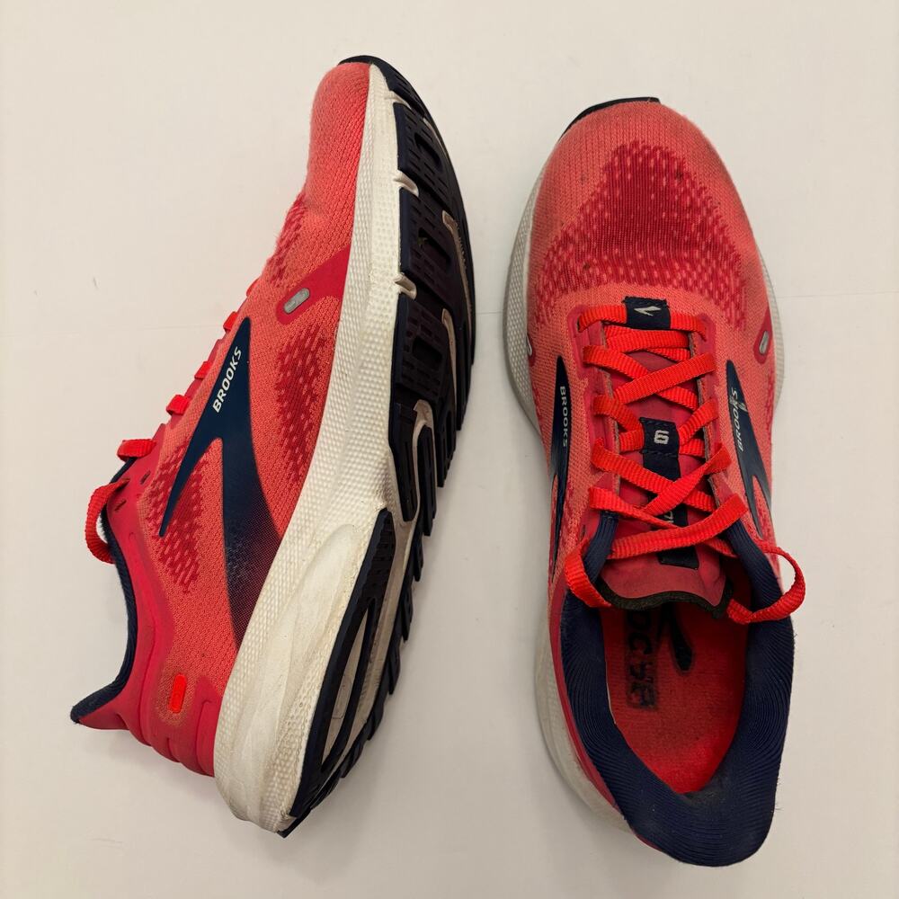 Brooks Launch 9 Womens 6 B Pink Navy Running Shoes 1203731B604